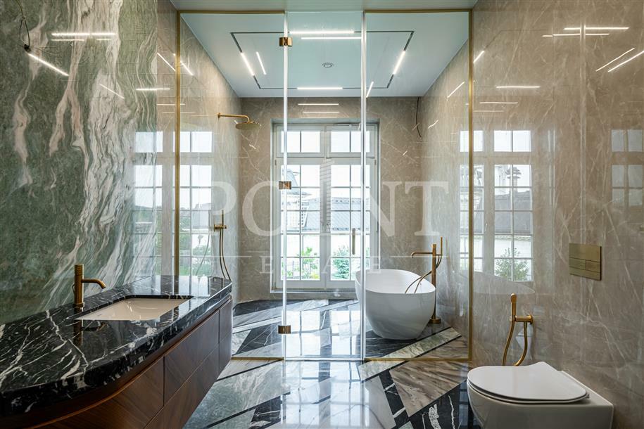 2-этажный коттедж 980 м² с отделкой