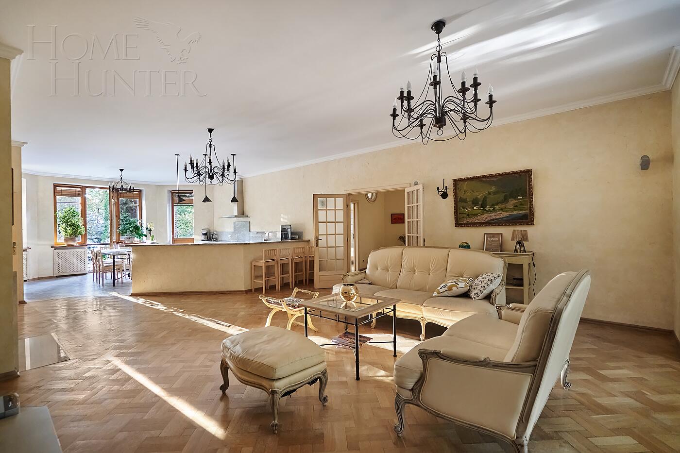 5-КОМН. КВАРТИРА С ОТДЕЛКОЙ 220.3 М² НА 2 ЭТАЖЕ