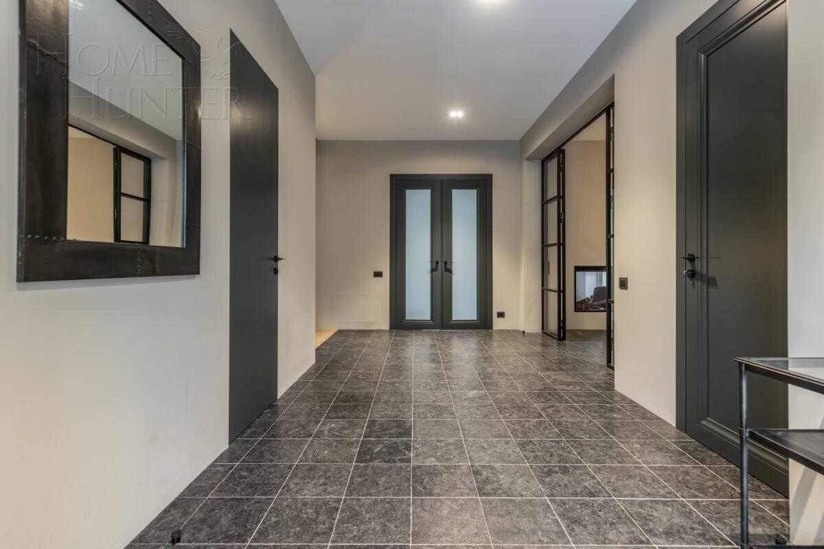 2-этажный коттедж 467 м² с отделкой