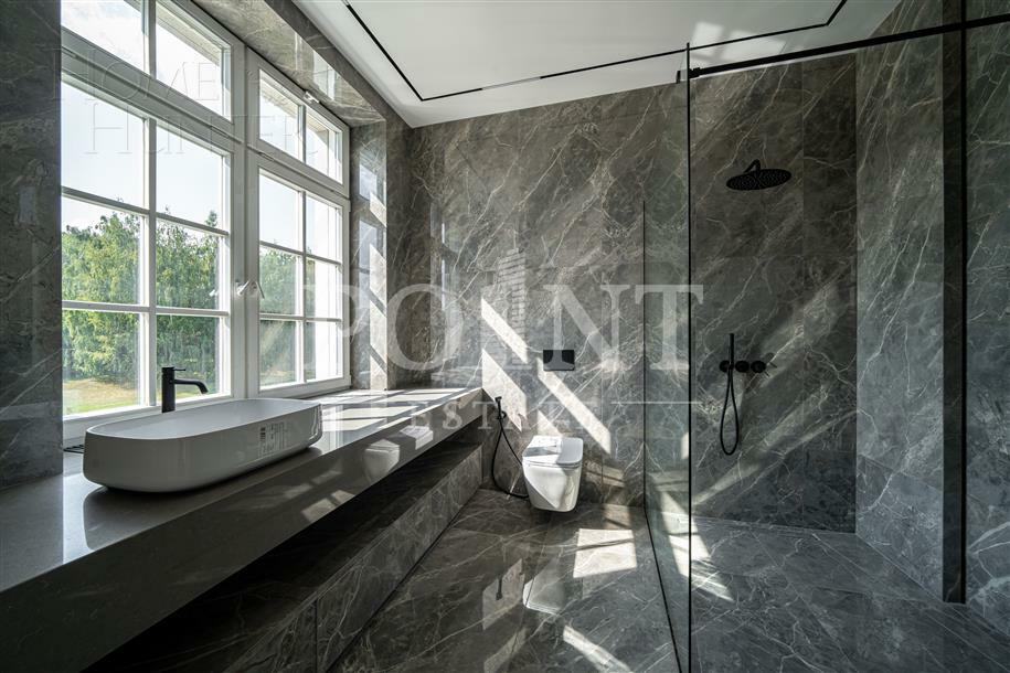 2-этажный коттедж 980 м² с отделкой