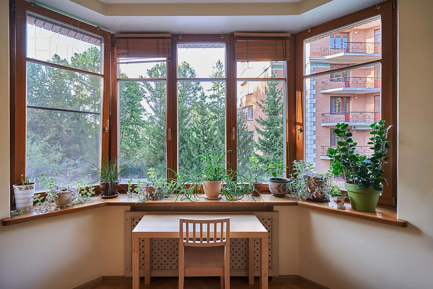 5-КОМН. КВАРТИРА С ОТДЕЛКОЙ 220.3 М² НА 2 ЭТАЖЕ