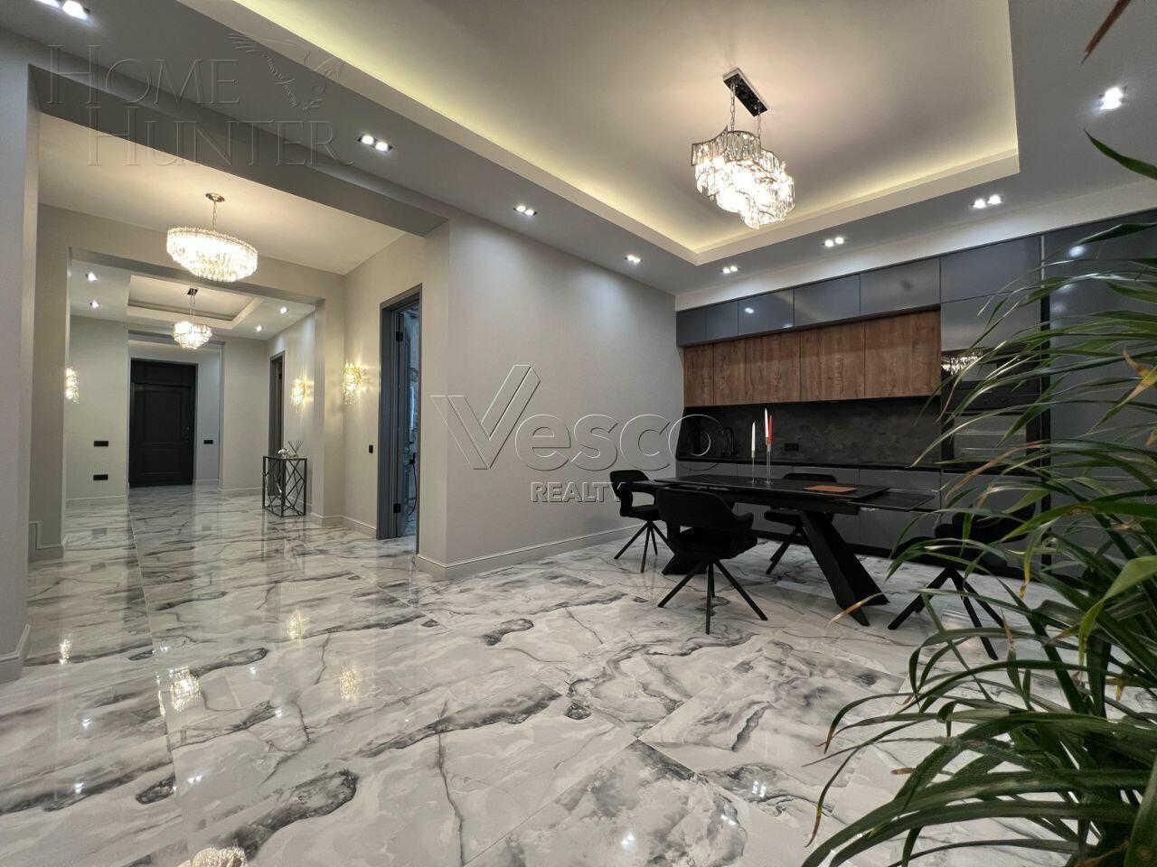 2-этажный коттедж 306 м² с отделкой