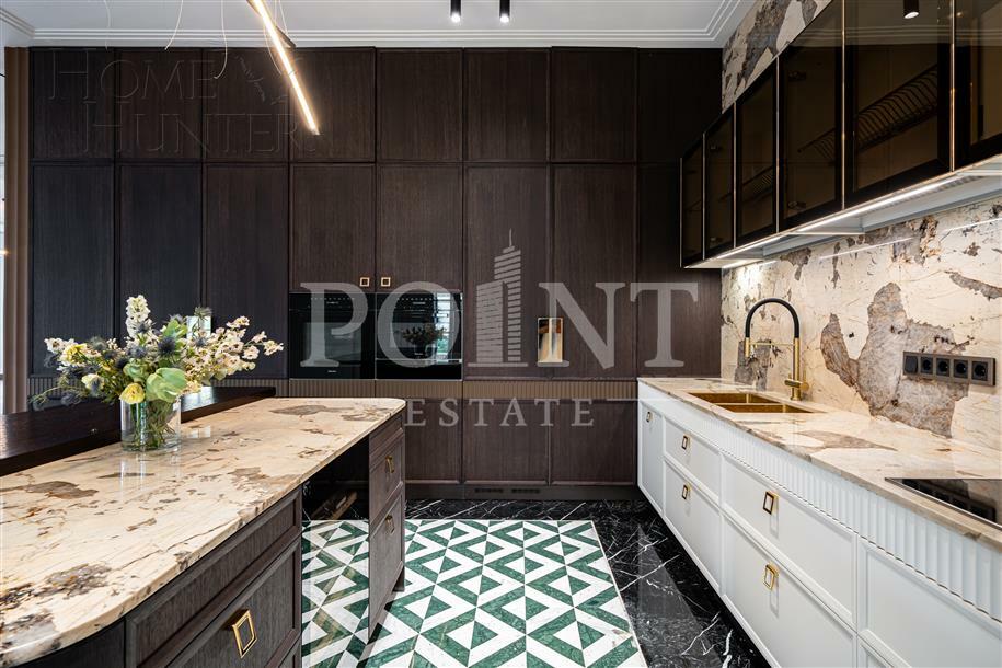 2-этажный коттедж 980 м² с отделкой