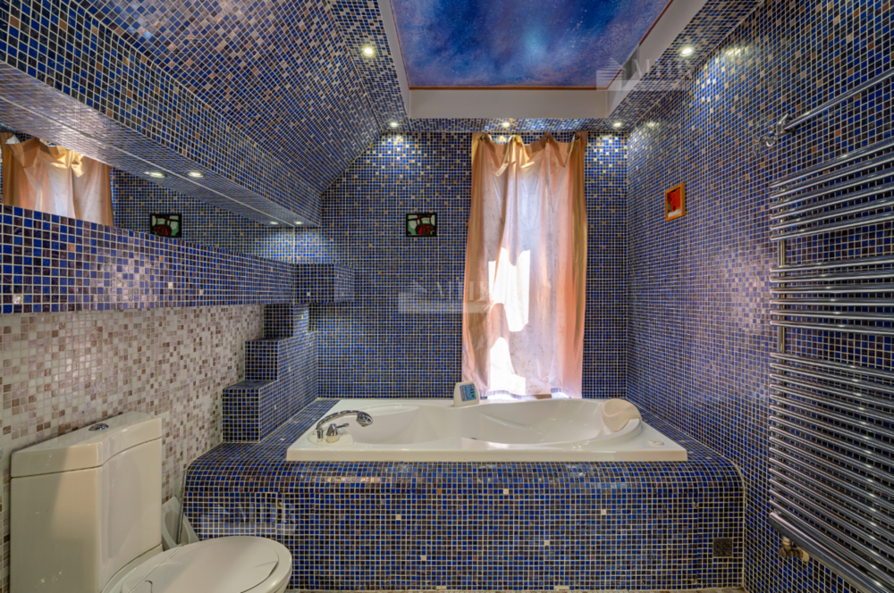 3-этажный коттедж 678 м² с отделкой