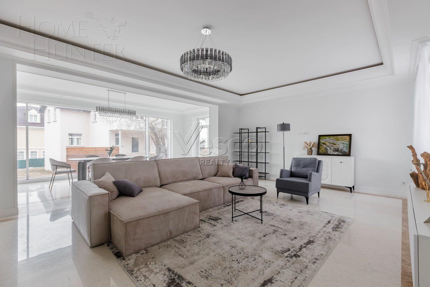 2-этажный коттедж 400 м² с отделкой