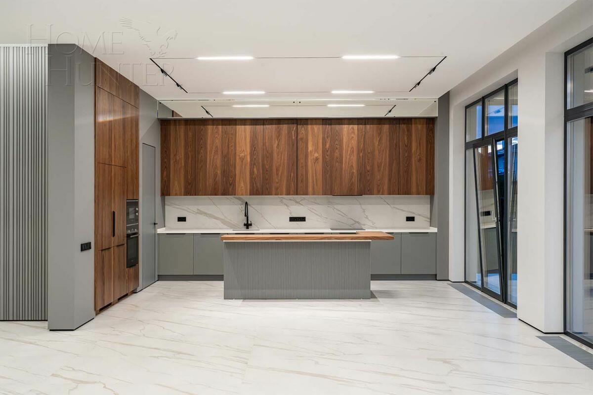 2-этажный коттедж 604 м² с отделкой