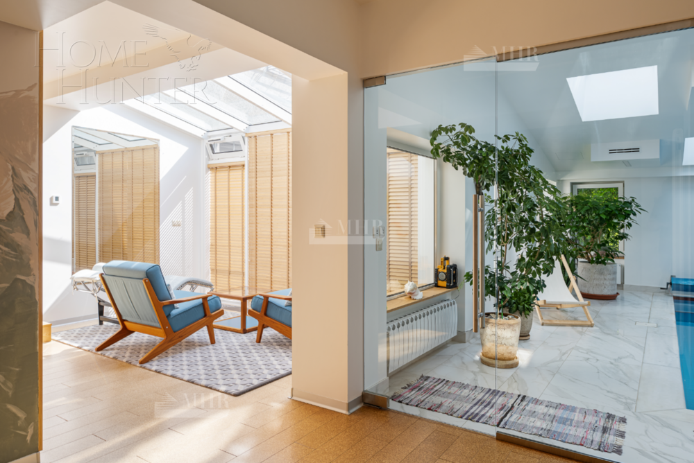 3-этажный коттедж 678 м² с отделкой