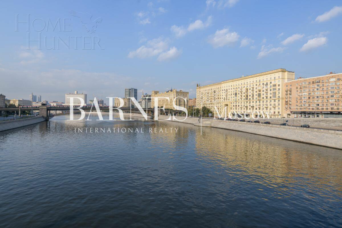 3-КОМН. КВАРТИРА С ОТДЕЛКОЙ 103 М² НА 2 ЭТАЖЕ