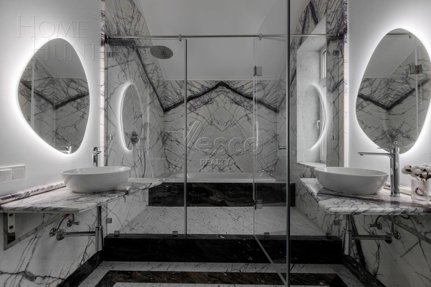 2-этажный коттедж 400 м² с отделкой