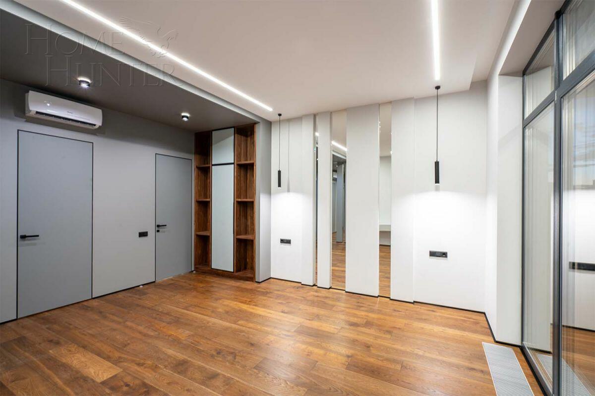 2-этажный коттедж 604 м² с отделкой