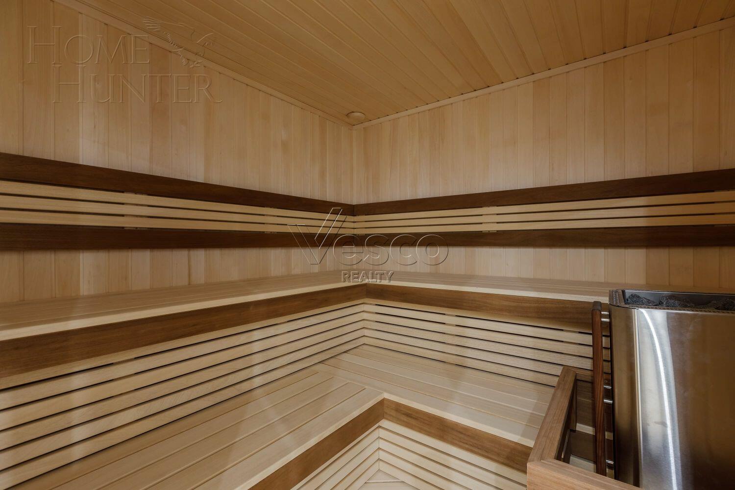 2-этажный коттедж 400 м² с отделкой