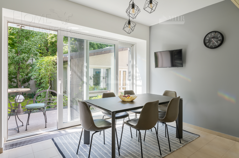 3-этажный коттедж 678 м² с отделкой