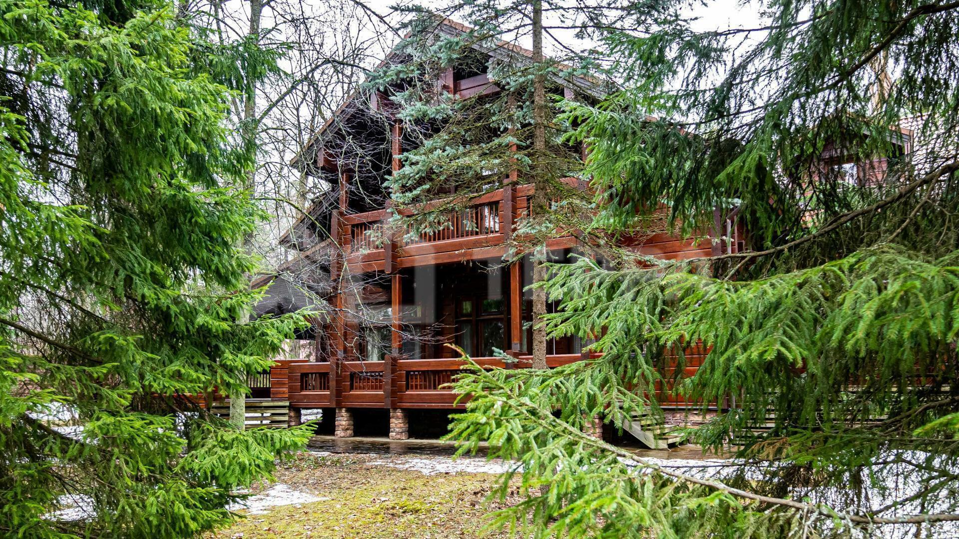 2-этажный коттедж 600 м² с отделкой