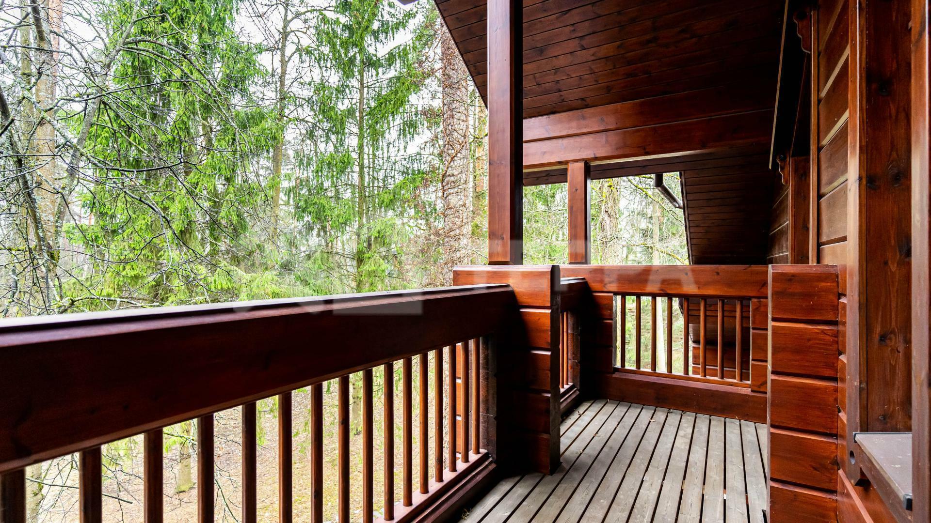 2-этажный коттедж 600 м² с отделкой