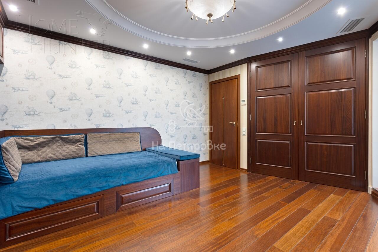 3-КОМН. КВАРТИРА С ОТДЕЛКОЙ 220 М² НА 8 ЭТАЖЕ