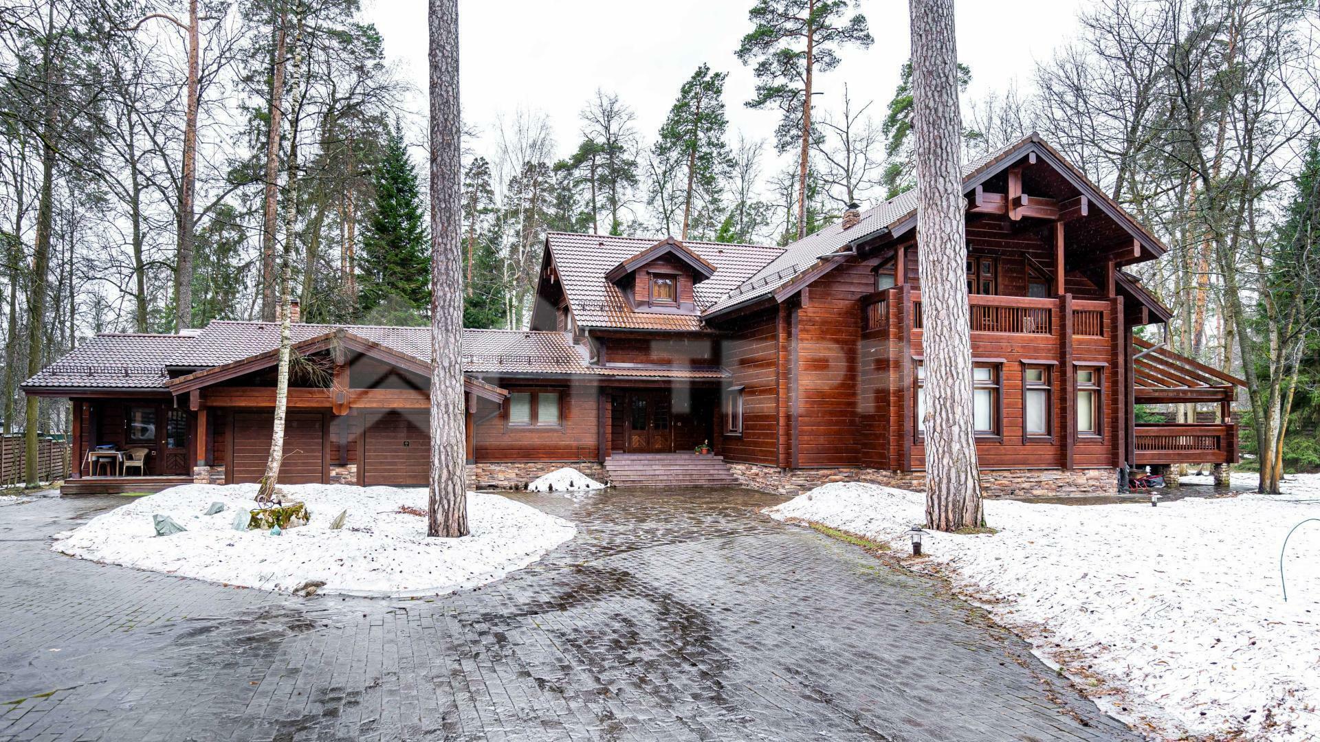 2-этажный коттедж 600 м² с отделкой