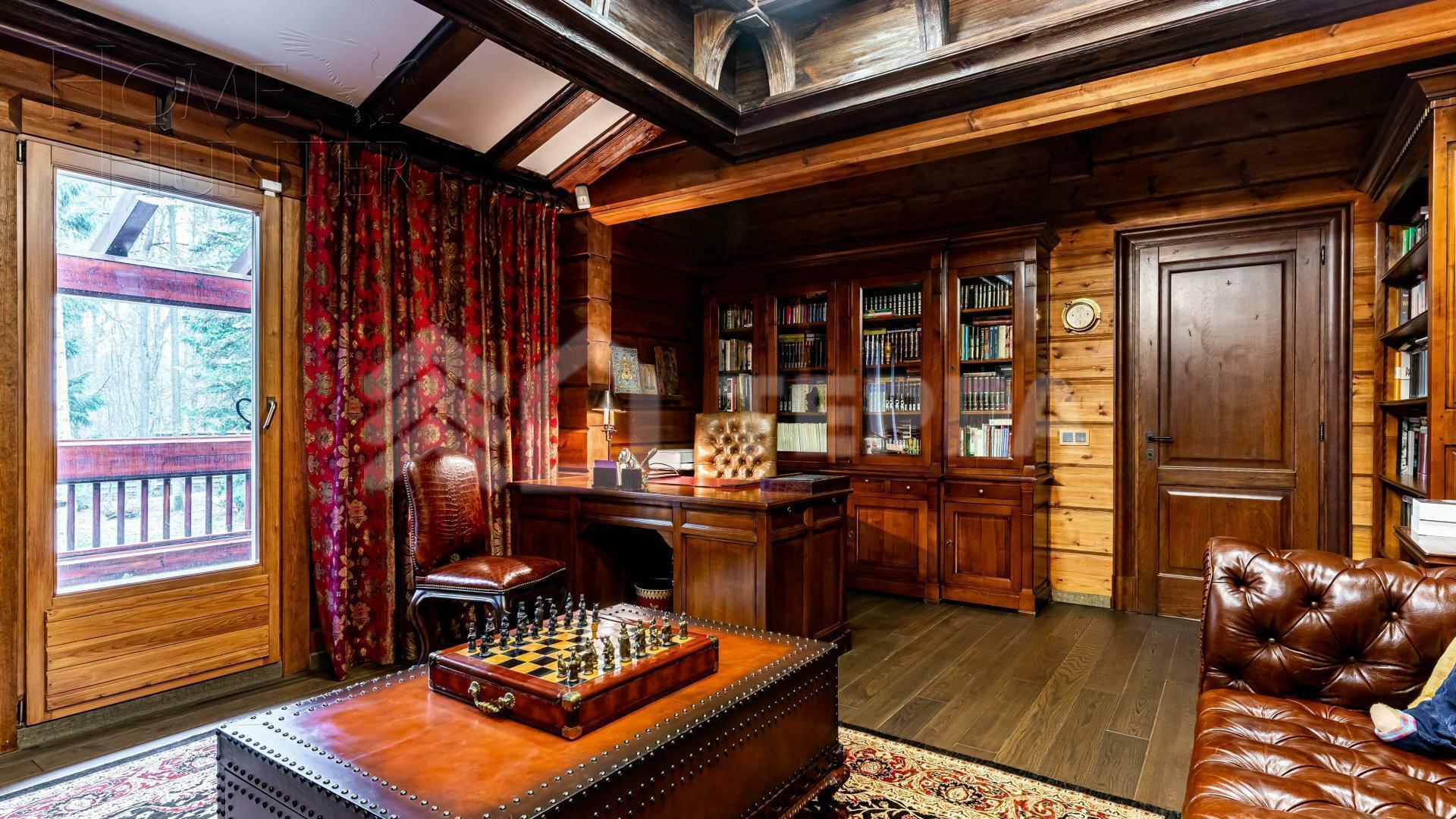 2-этажный коттедж 600 м² с отделкой