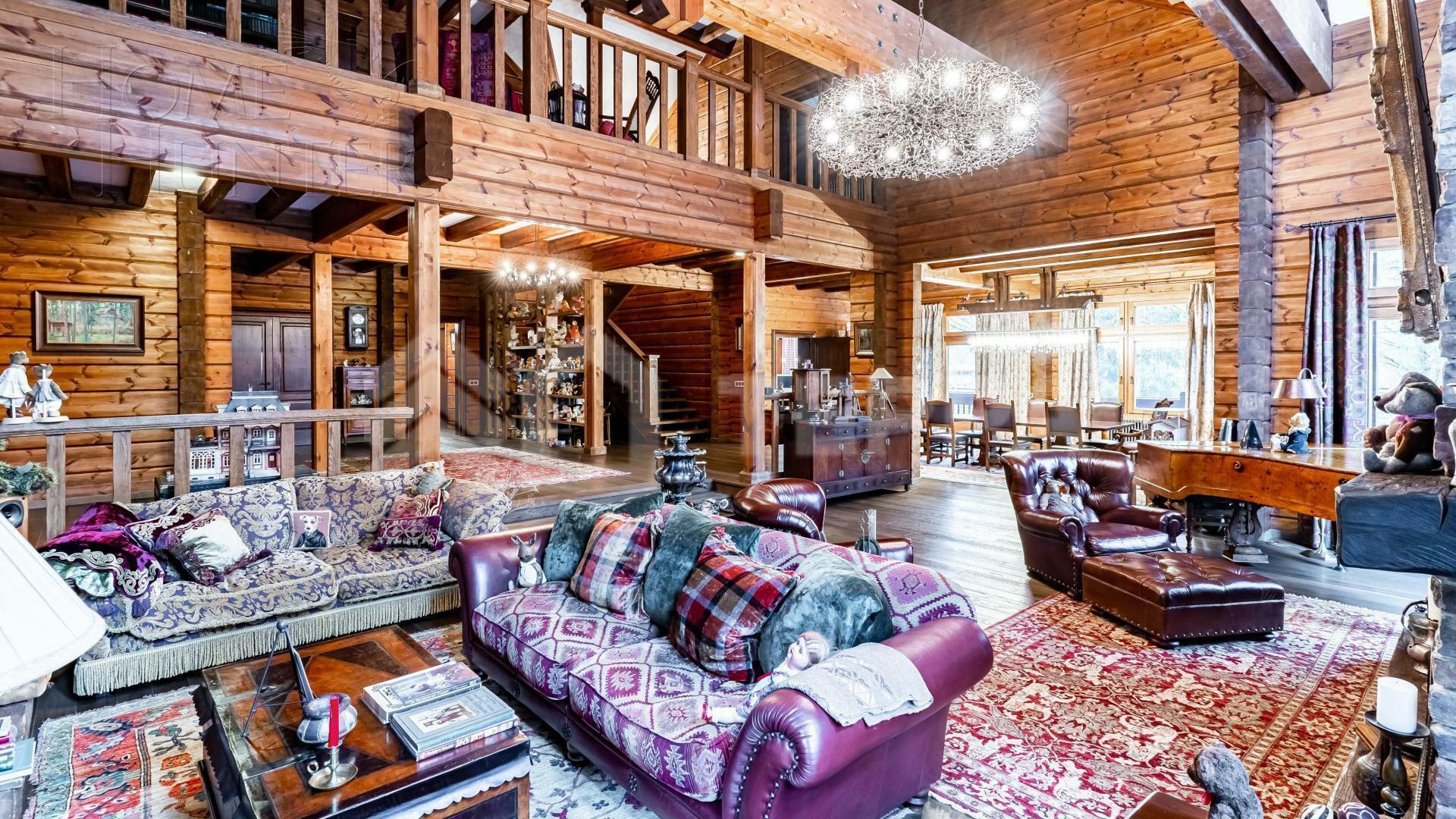 2-этажный коттедж 600 м² с отделкой