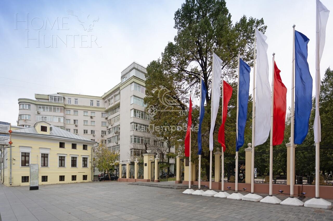 3-КОМН. КВАРТИРА С ОТДЕЛКОЙ 220 М² НА 8 ЭТАЖЕ