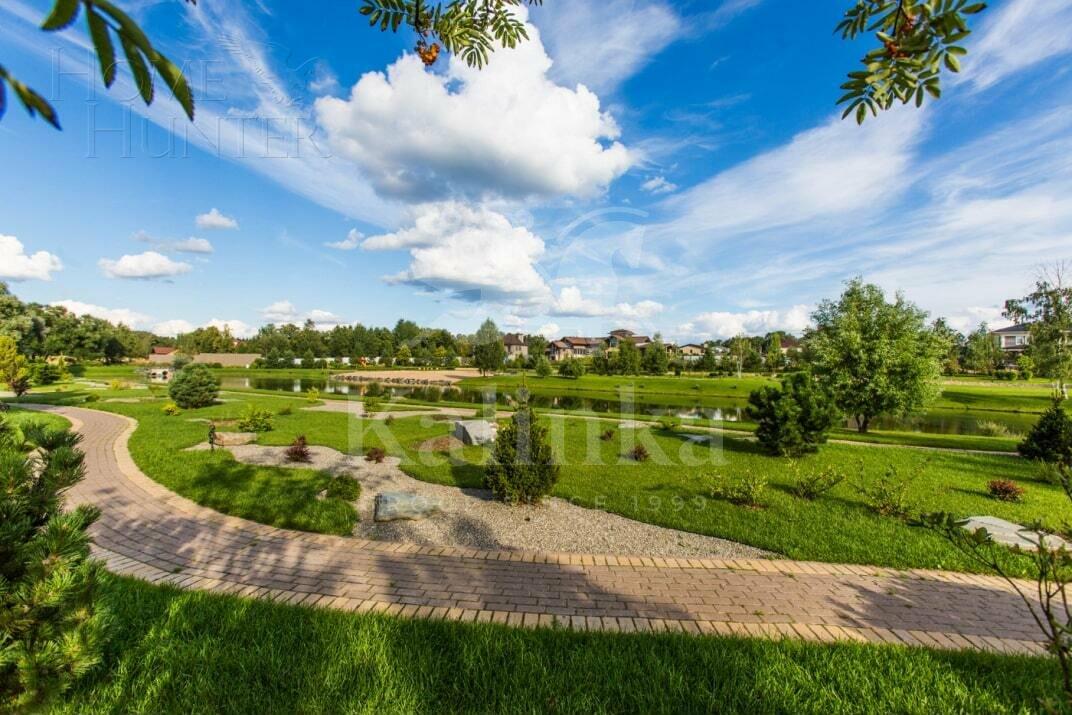 Участок 106 сот. в охраняемом поселке
