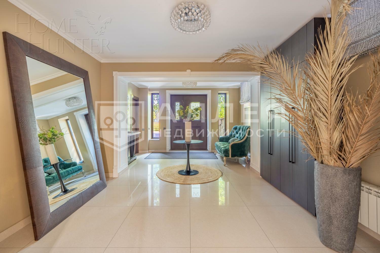 2-этажный коттедж 825 м² с отделкой