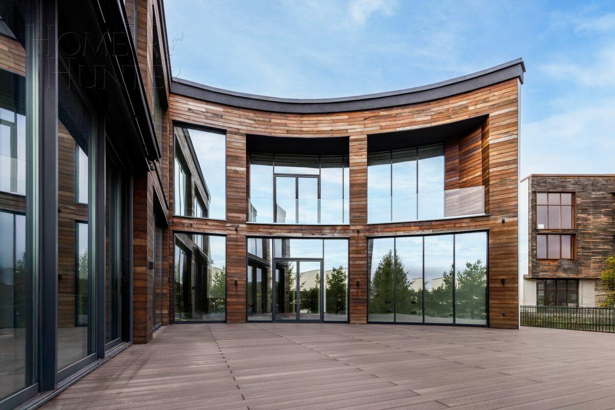 2-этажный коттедж 830 м² с отделкой