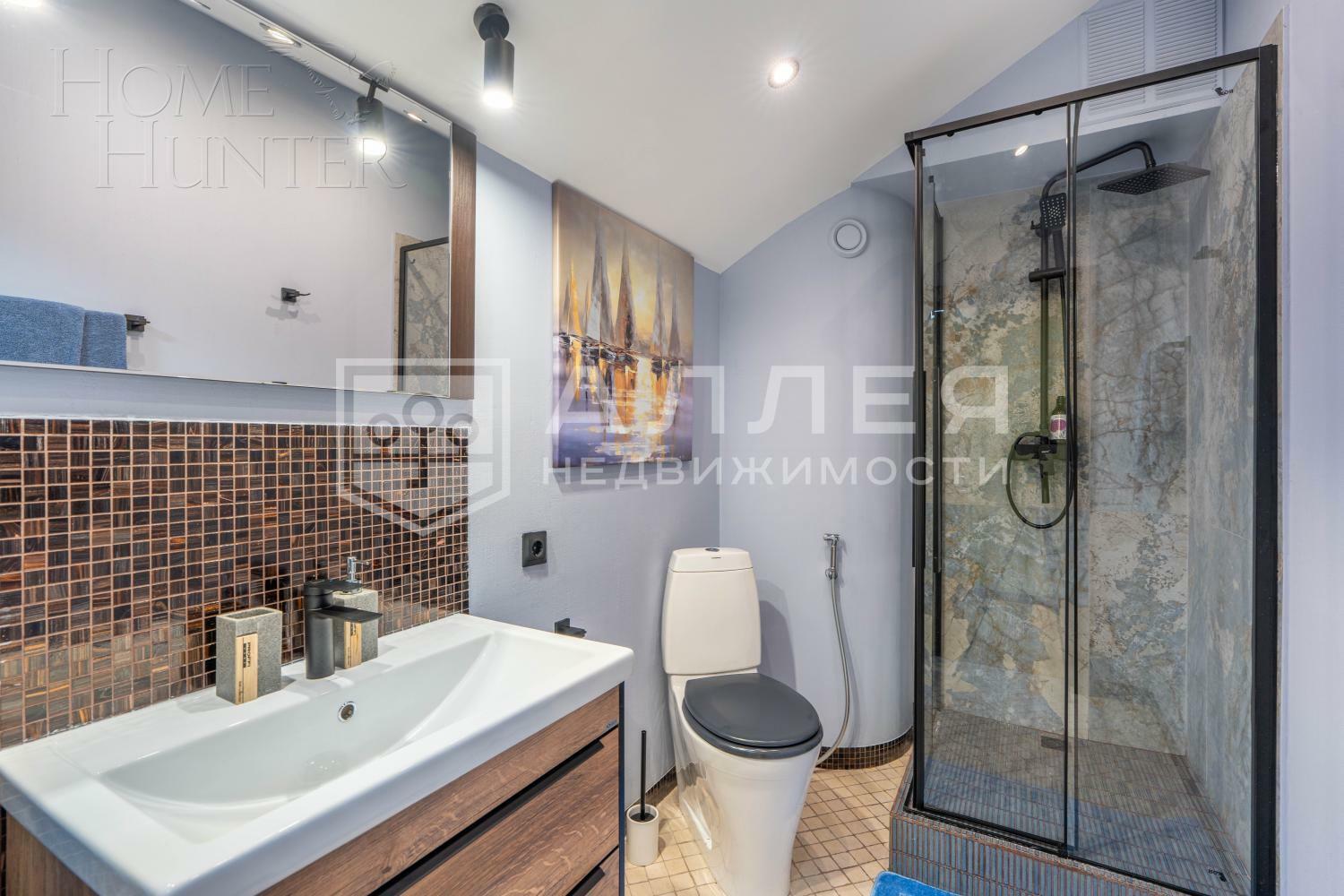 2-этажный коттедж 825 м² с отделкой