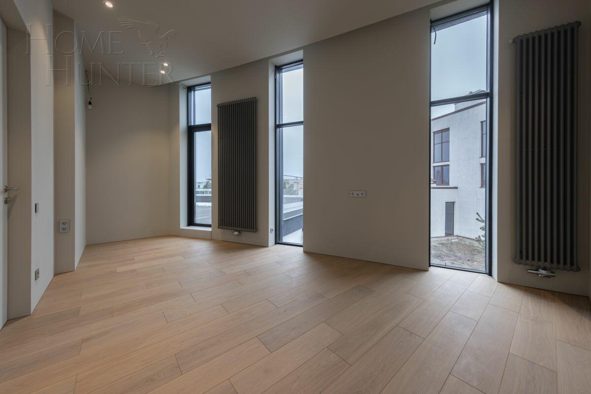 2-этажный коттедж 830 м² с отделкой