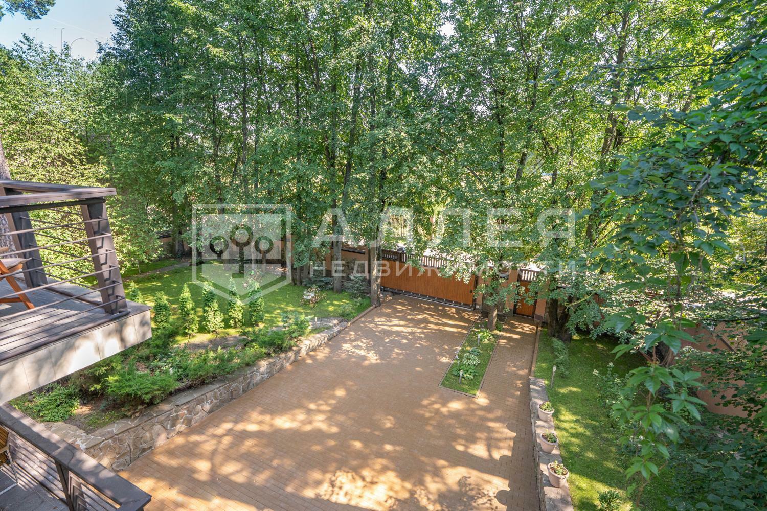 2-этажный коттедж 825 м² с отделкой