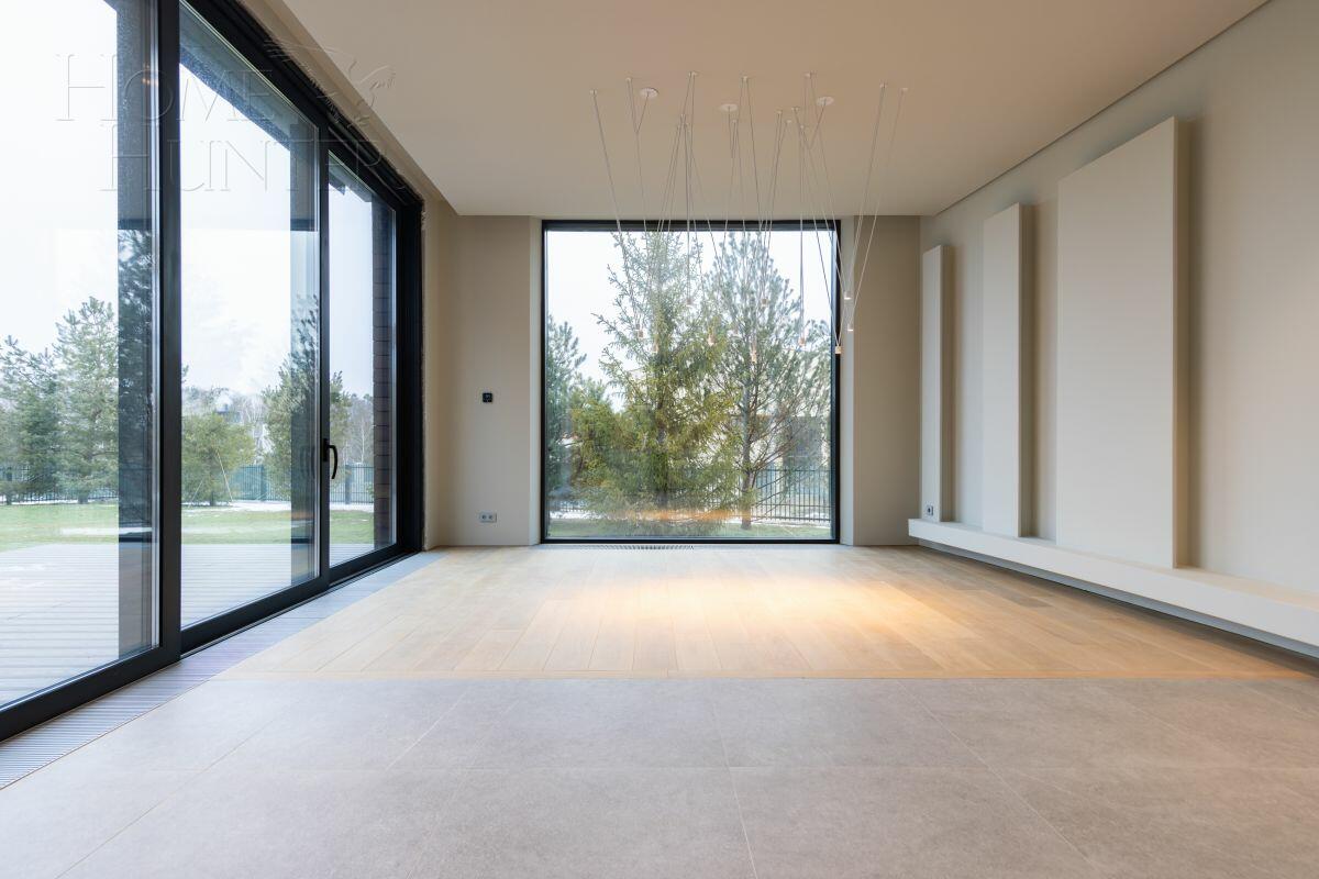 2-этажный коттедж 830 м² с отделкой