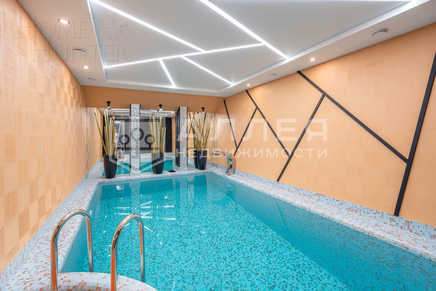 2-этажный коттедж 825 м² с отделкой