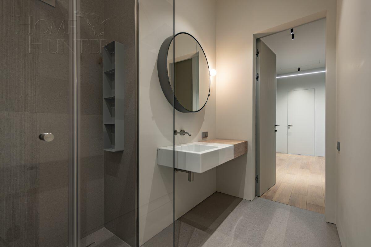 2-этажный коттедж 830 м² с отделкой