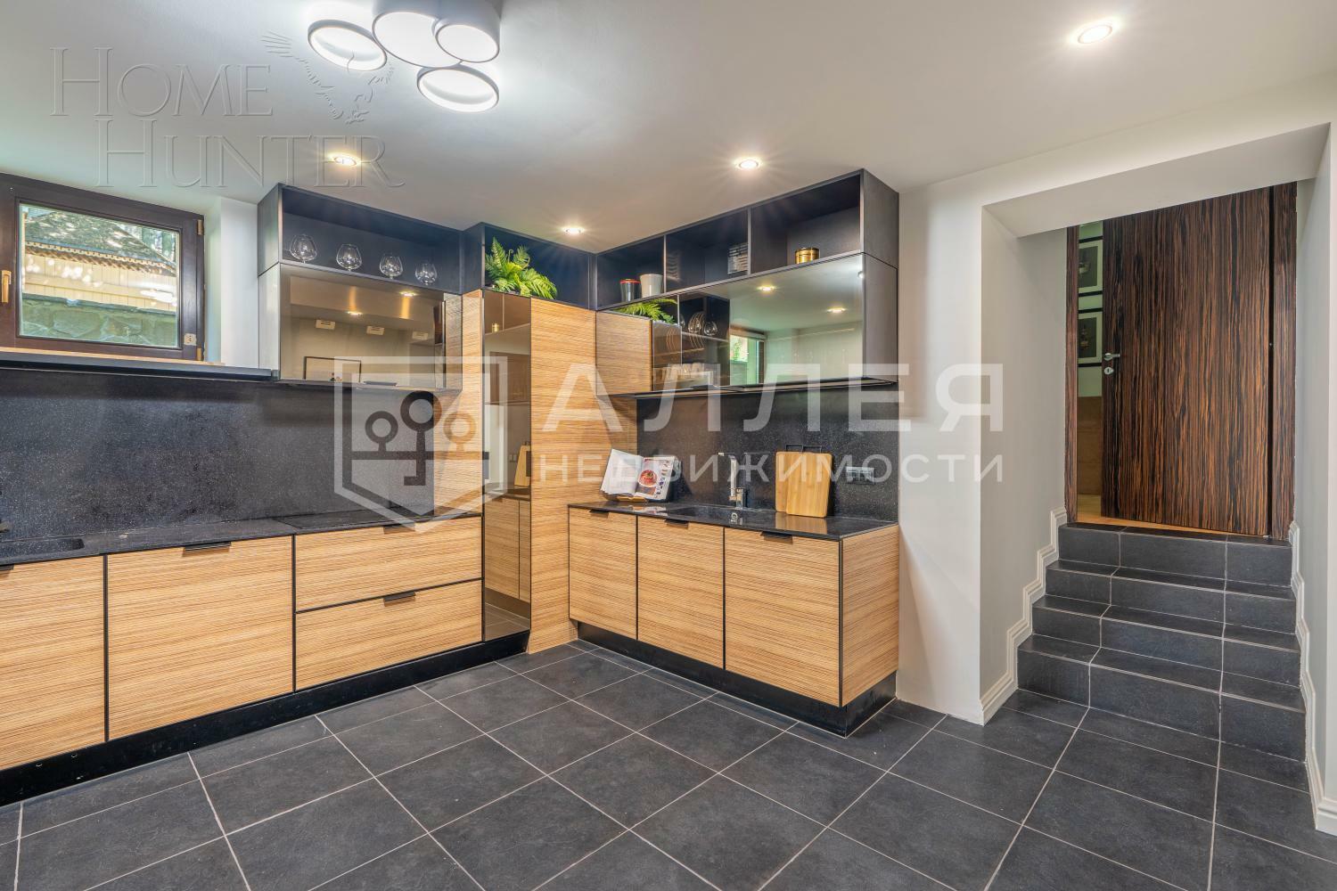 2-этажный коттедж 825 м² с отделкой