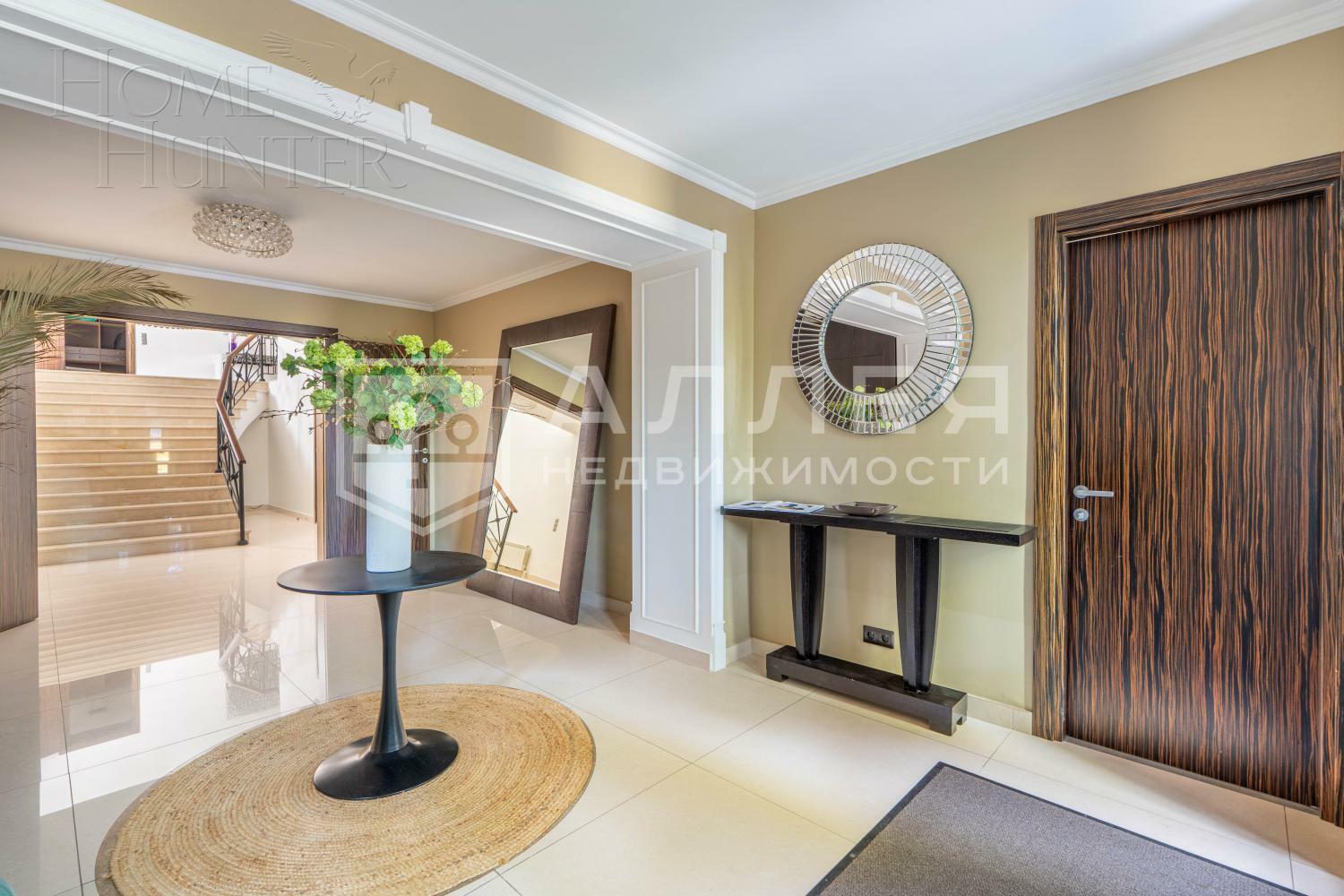 2-этажный коттедж 825 м² с отделкой