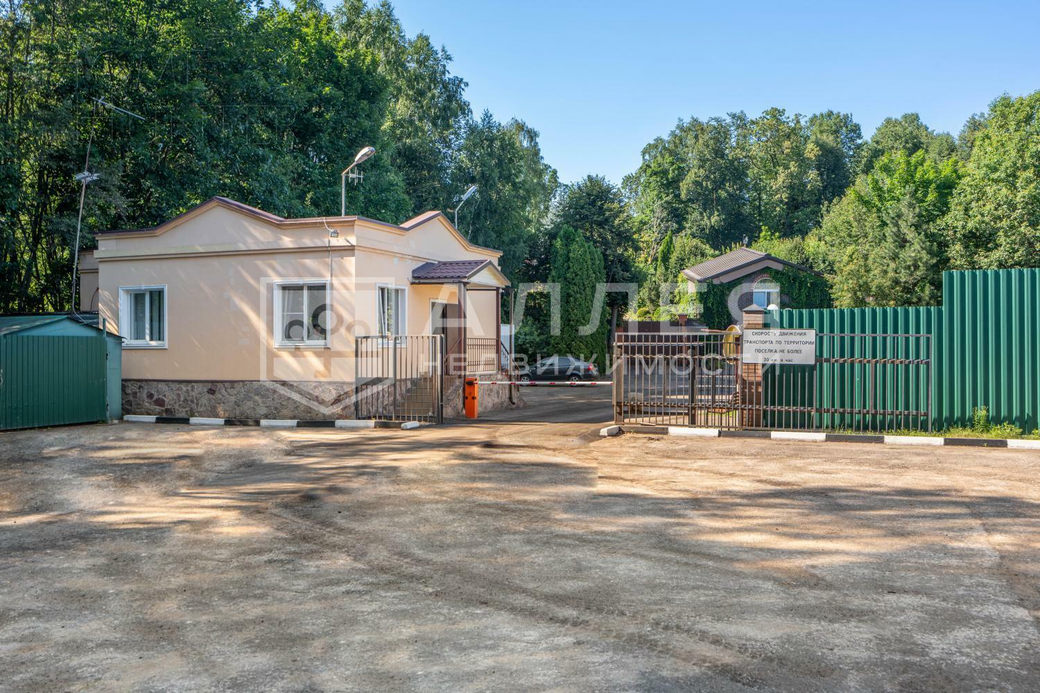 2-этажный коттедж 825 м² с отделкой