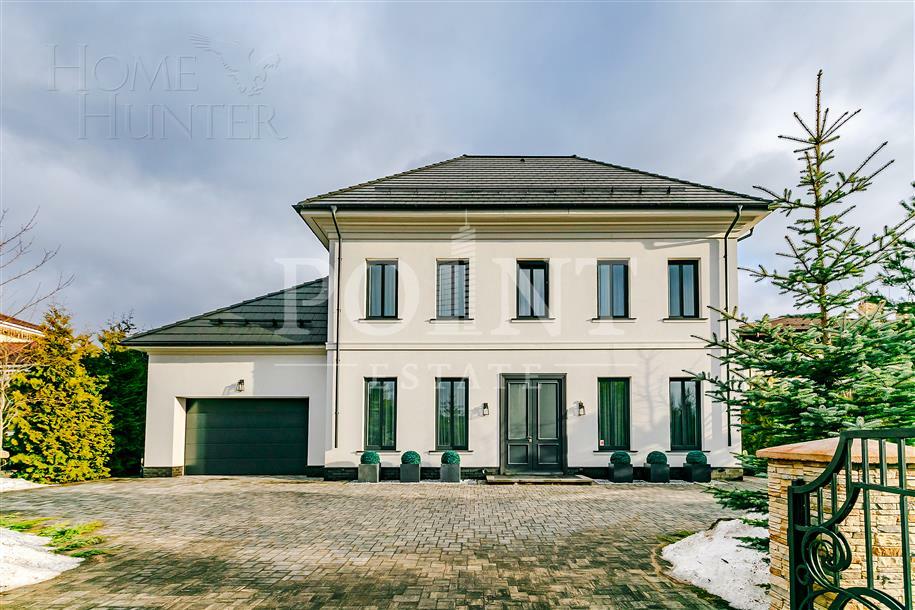 2-этажный коттедж 400 м² с отделкой