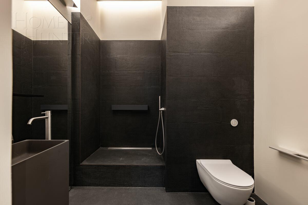 2-этажный коттедж 830 м² с отделкой