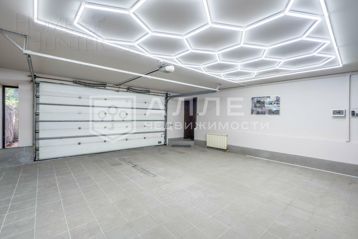 2-этажный коттедж 825 м² с отделкой