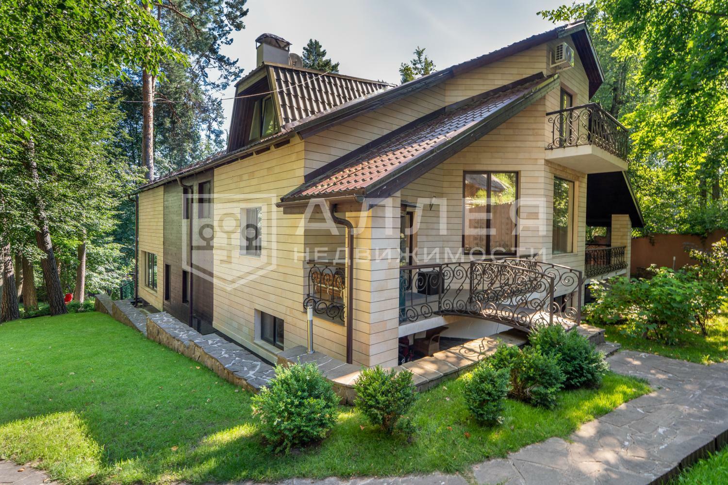 2-этажный коттедж 825 м² с отделкой