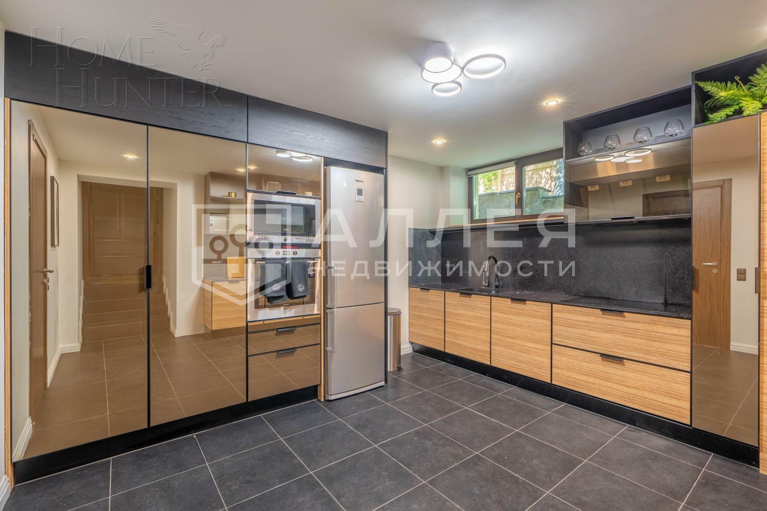 2-этажный коттедж 825 м² с отделкой