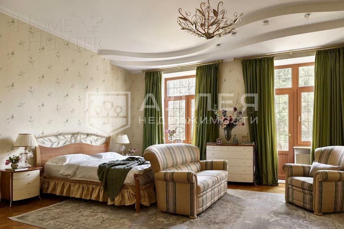 2-этажный коттедж 1 100 м² с отделкой