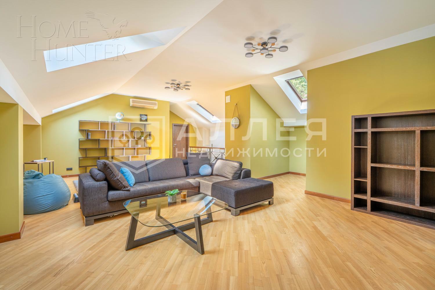 2-этажный коттедж 825 м² с отделкой