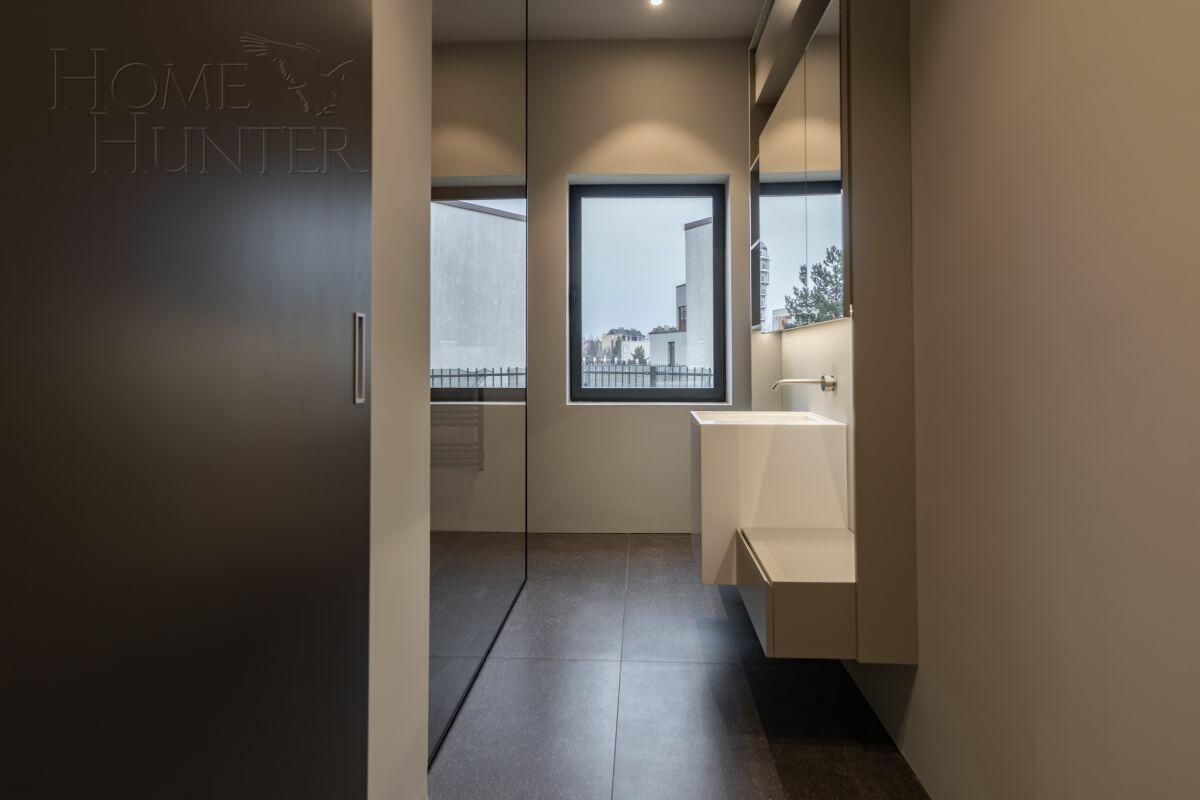 2-этажный коттедж 830 м² с отделкой