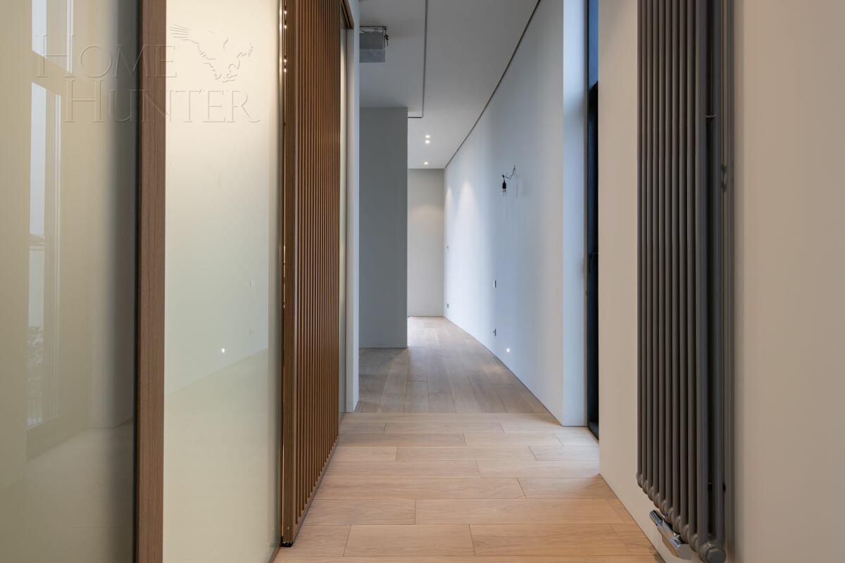 2-этажный коттедж 830 м² с отделкой