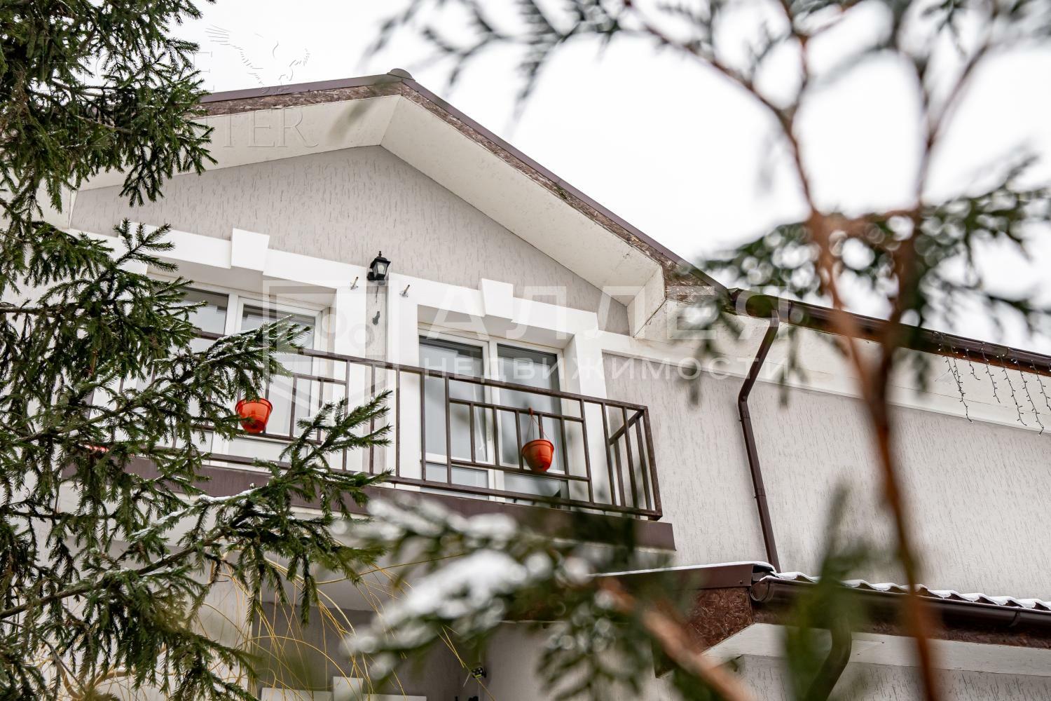 2-этажный таунхаус 360 м² с отделкой