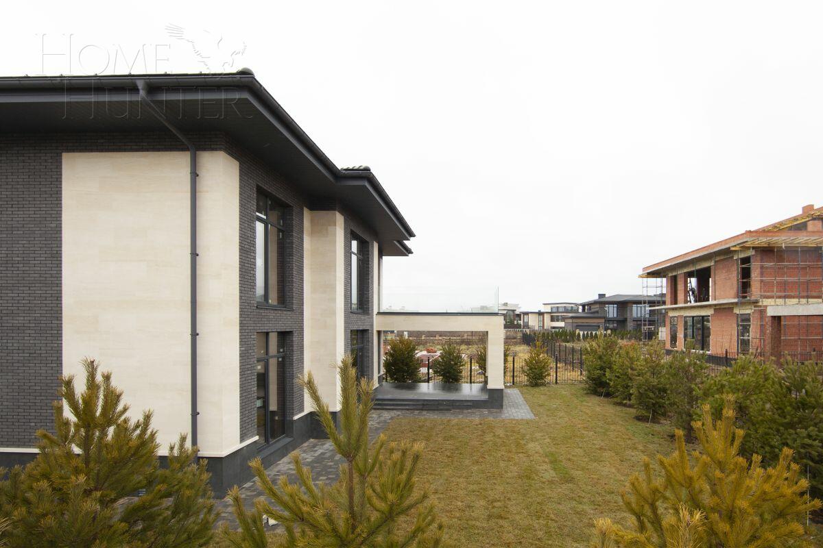 2-этажный коттедж 307 м² без отделки