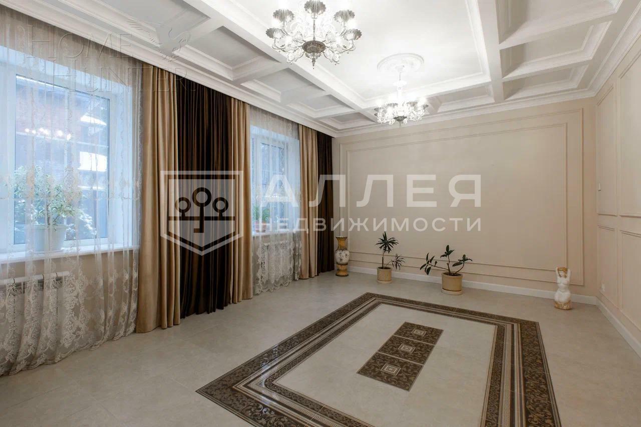 2-этажный коттедж 500 м² с отделкой