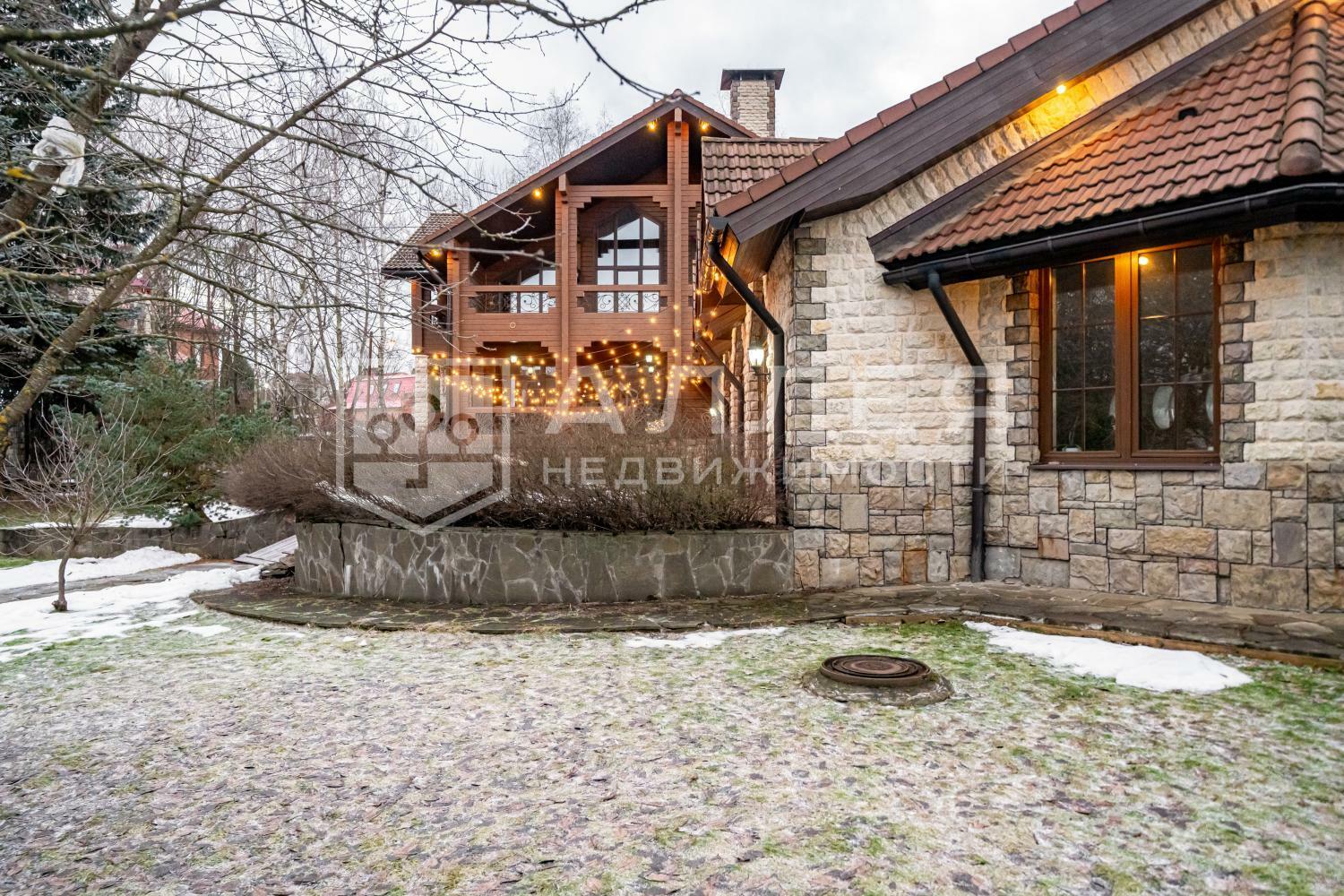 2-этажный коттедж 1 012 м² с отделкой