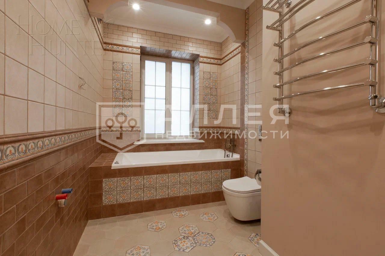 2-этажный коттедж 500 м² с отделкой