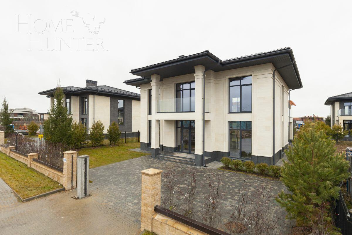 2-этажный коттедж 307 м² без отделки